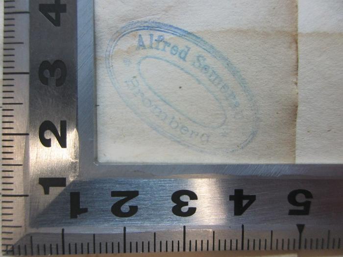 - (Semerau, Alfred), Stempel: Name, Ortsangabe; 'Alfred Semerau
Bromberg'. ;4 X 5169 : Isokrates und Athen : Beitrag zur Geschichte der Einheits- und Freiheits-Bewegung in Hellas : mit einem Anhange über die Abschaffungszeit der Rede vom Frieden und den Ausbruch des athenischen Bundesgenossenkrieges im J. 357 (1862)