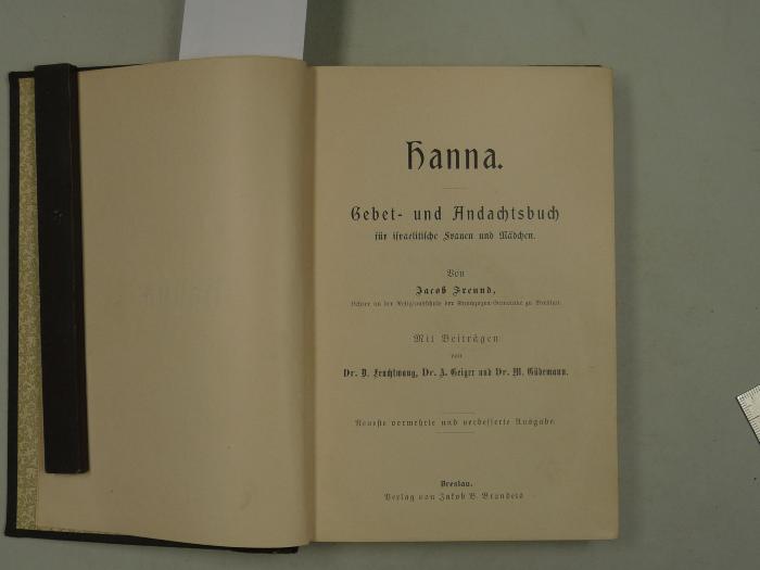  Hanna. Gebet- und Andachtsbuch für israelitische Frauen und Mädchen. (k.A.)