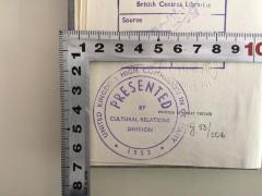 - (Britischer Hochkommissar), Stempel: Name, Datum; 'United Kingdom High Commission in Germany 1953 - presented by cultural relations division'. 