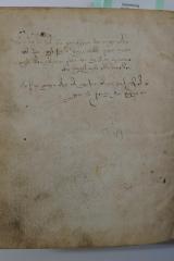 - (Shats, Yosef), Von Hand: Name, Ortsangabe, Datum, Widmung; 'השלשה ספרים הלז בדפוס אחד ה׳׳ה ליב של מהרר׳׳ו תץ
וברכת המדון ולמרת הנפש שייכין לנאר יוםף שץ
מאסטרינט יום ב׳ כ׳׳ה אדר ראשון בהאר שתא חמש אלפים
וחמש מאות ושלשים ושנים [...] עולם
[...] ומי [...] לידע את שמר [...] ובשם
[25. Adar I 5532 = 29. Februar 1772]'. 