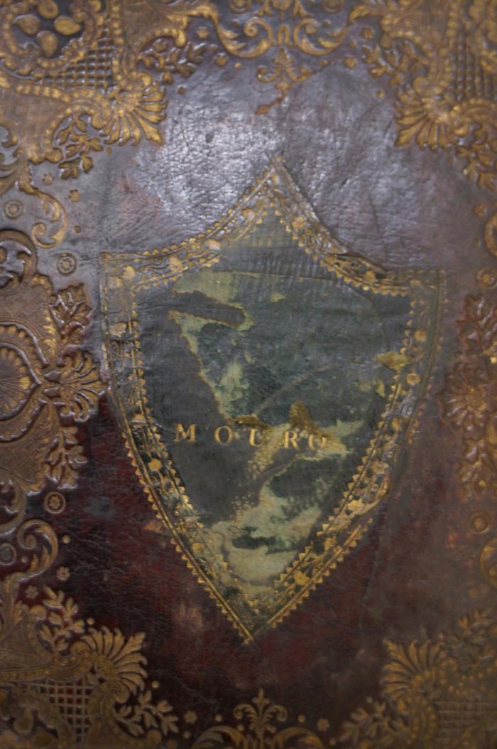 Asch7291 : מחזור : כמנהג אשכנזים ופולין (1733);- (unbekannt), Ausriss: Monogramm; 'Mouro'. 