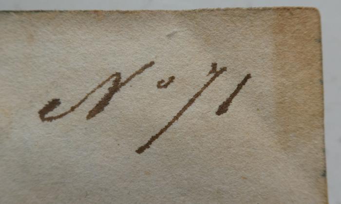  Mémoires de M. Le Duc de Lauzun (1822);- (unbekannt), Von Hand: Exemplarnummer; 'No 71'. 