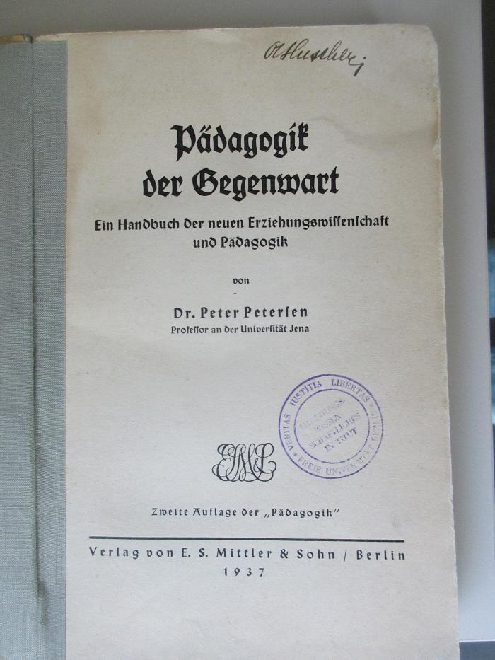 DD 8750 P126(2) : Pädagogik der Gegenwart : Ein Handbuch der neuen Erziehungswissenschaft und Pädagogik (1937)
