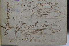 - (Ḳramer, [...] Yitsḥak SeGaL ), Von Hand: Autogramm; 'יצחק סגל קראמער [...]
[...]'. 