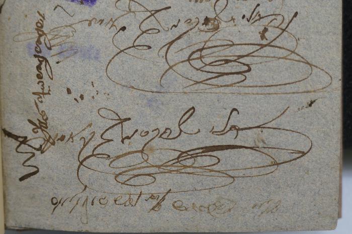 BD 5000 ISS_a : ספר מחיר יין (1838);- (Ḳramer, [...] Yitsḥak SeGaL ), Von Hand: Autogramm; 'יצחק סגל קראמער [...]
[...]'. 