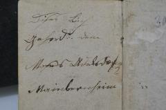 - (Stehlsdorf, Moses), Von Hand: Autogramm; 'Dieses Buch
geherd dem
Moses Stehlsdorf
in
Mainbernheim'. 