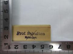 - (Schulten), Stempel: Name; 'Prof. Schulten
Erlangen'. 