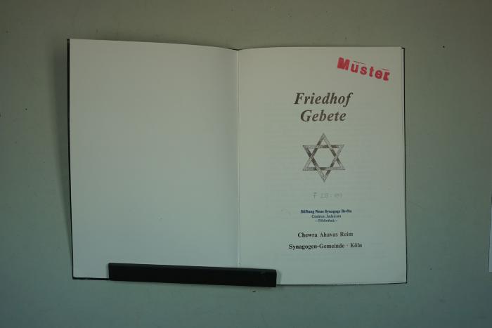 - (Synagogen-Gemeinde Köln), Stempel: Annotation; 'Muster'. 
