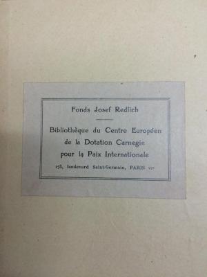 Ig 86 : Die Geschichte der Englischen Arbeit (Six Centruries of Work and Wages) (1896);- (Redlich, Josef;Fonds Josef Redlich - Bibliothèque du Centre Européen de la Dotation Carnegie pour la Paix Internationale), Etikett: Name, Ortsangabe; 'Fonds Josef Redlich Bibliothèque du Centre Européen de la Dotation Carnegie pour la Paix Internationale, 173 boulevard Saint-Germain; Paris VIe'.  (Prototyp)