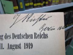 - (Richter, G.), Von Hand: Autogramm, Name, Ortsangabe, Datum; 'G Richter Berlin 192[.]'. 