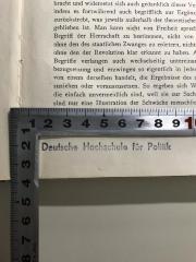 - (Deutsche Hochschule für Politik. Bibliothek;Deutsche Hochschule für Politik), Stempel: Name; 'Deutsche Hochschule für Politik'.  (Prototyp)