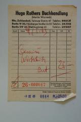 - (Warneck, Martin), Papier: Buchhändler, Ortsangabe, Preis, Datum; 'Hugo Rothers Buchhandlung
(Martin Warneck)
Bln.-Zehlendorf, Teltower Damm 47 Telefon 846131
[...]
5/63
Gesenius
Wörterbuch 
aut 25, -
[...]
9 IV 63'. 