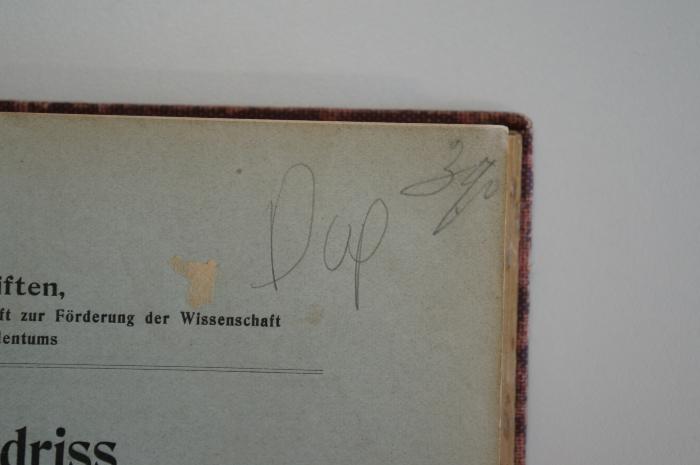 08 023589 : Grundriss einer systematischen Theologie des Judentums auf geschichtlicher Grundlage (1910);- (unbekannt), Von Hand: Preis, Notiz; 'Dup 3.70'. 