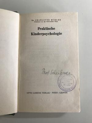 CQ 6000 B928P8 : Praktische Kinderpsychologie (ca. 1937)