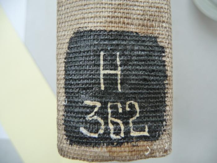 - (Institut für Literaur - Bibliothek, Leipzig), Von Hand: Signatur; 'H 362'.  (Prototyp)