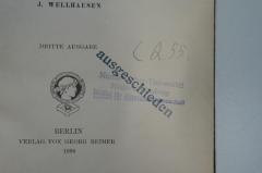 - (Martin-Luther-Universität Halle-Wittenberg), Stempel: Besitzwechsel: ungültig; 'Martin-Luther-Universität
Halle-Wittenberg
Institut für  Altertumswissenschaft'. 