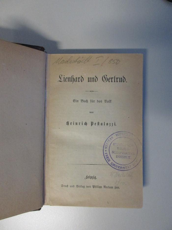 DD 8720 L719.1890 : Lienhard und Gertrud : ein Buch für das Volk ([1890])