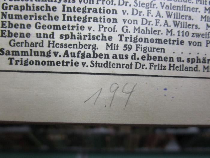 IX 329 b 3. Ex.: Einführung in die konforme Abbildung (1927);- (unbekannt), Von Hand: Nummer; '194'. 