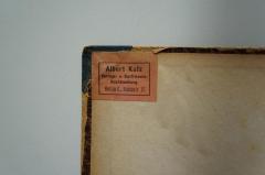 - (Katz, Albert), Etikett: Buchhändler, Name, Ortsangabe; 'Albert Katz
Verlags- und Sortimentsbuchhandlung.
Berlin C, Rosenstr. 17.'. 