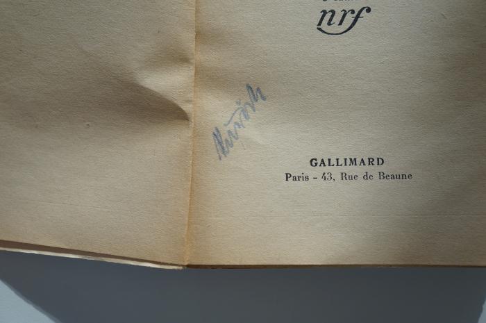 02A.005246 : Des Origines au Moyen Age (1939);- (Ku[...]tz), Von Hand: Autogramm; 'Ku[...]tz'. 