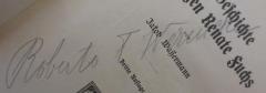 - (Wernicke, Roberto F.), Von Hand: Autogramm, Name; 'Roberto F Wernicke'. 