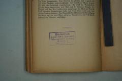 - (Jüdisch-Theologisches Seminar Fraenckel'scher Stiftung (Breslau) ), Stempel: Zeichen, Ortsangabe, Name; 'Bibliothek d. jüd.-theol. Seminars Fränckel'sche Stiftung
Breslau I
Wallstraße 14'. 