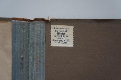 08 023656 : Saadia Al-fajûmî's arabische Psalmenübersetzung (1884);- (Gaylord Brothers), Etikett: Buchbinder, Ortsangabe, Datum; 'Photomount
Pamphlet
Binder
Gaylord Bros. Makers
Syracuse, N.Y.
Pat. Jan 21, 1908'. 