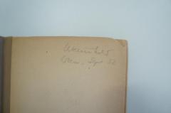 - ([...]er), Von Hand: Autogramm, Ortsangabe, Datum; '[...]er
Wien Sept 32'. 