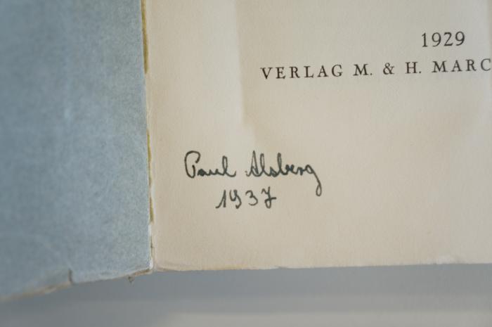 02A.000756 : Festschrift zum 75jährigen Bestehen des jüdisch-theologischen Seminars Fraenckelscher Stiftung (1929);- (Alsberg, Paul), Von Hand: Autogramm, Datum; 'Paul Alsberg
1937'. 