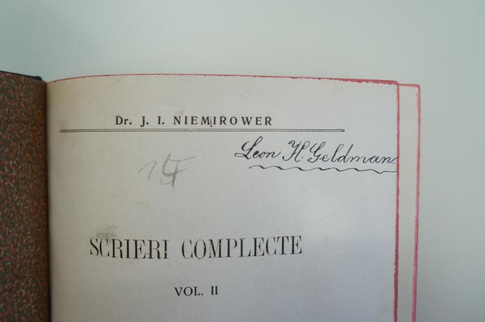 02A.014588 : Disertaţii si Foiletoane (1919);- (unbekannt), Von Hand: Nummer; '14'. ;- (Geldman, Leon H.), Von Hand: Autogramm; 'Leon H. Geldman'. 
