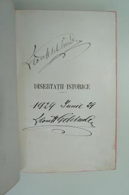 02A.014588 : Disertaţii si Foiletoane (1919);- (Geldman, Leon H.), Von Hand: Autogramm; 'Leon H. Geldman'. ;- (Geldman, Leon H.), Von Hand: Autogramm, Datum; '1929 Junie 29
Leon H. Geldman'. 