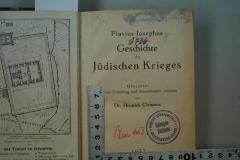 - (Preuss. Strafanstalt Brandenburg (Havel), Gefangenen-Bücherei), Stempel: Zeichen, Name, Ortsangabe; 'Preuss. Strafanstalt Brandenburg (Havel)
Gefangenen-Bücherei'.  (Prototyp)