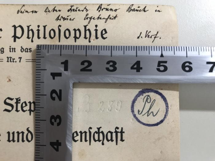 CI2804 S627 : Die Skepsis in Philosophie und Wissenschaft (1917);-, Stempel: -; 'PH';-, Von Hand: Signatur; 'B 239'