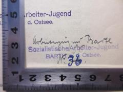 - ( Sozialistische Arbeiter-Jugend Barth a. d. Ostsee), Stempel: Exlibris; 'Sozialistische Arbeiter-Jugend
Barth a. d. Ostsee
N. 36'.  (Prototyp)
