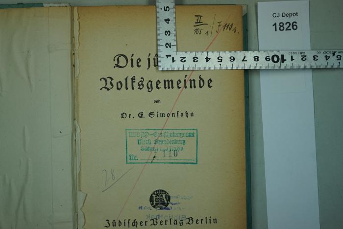 - (NSDAP-Gauschulungsamt Mark Brandenburg, Bücherei und Archiv), Von Hand: Signatur; 'VI/105 s / J 110 s.'.  (Prototyp)