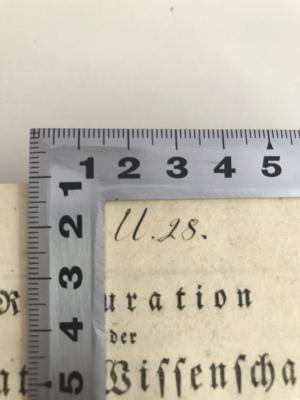 Bb 372-4 : Restauration der Staats=Wissenschaft oder Theorie der natürlich=geselligen Zustands der Chimäre des künstlich=bürgerlichen entgegengesetzt (1820);- (Große National-Mutterloge Zu den drei Weltkugeln), Von Hand: Signatur; 'U. 28.'. 