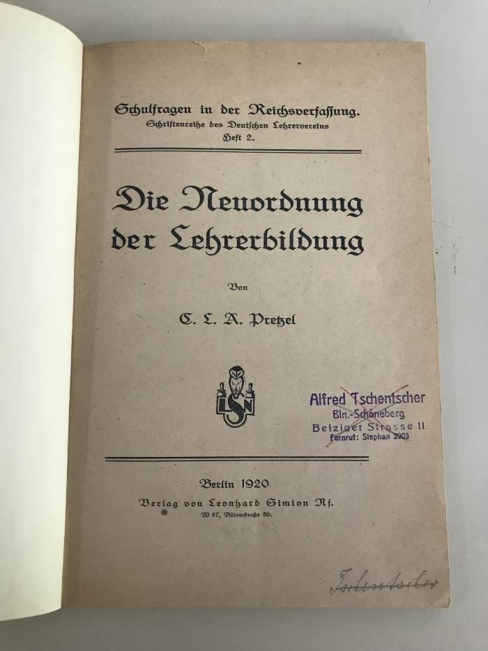 Päd 9i10 pre 1 : Die Neuordnung der Lehrerbildung (1920)