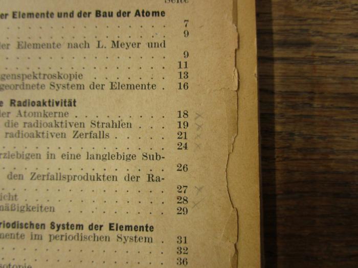 Kd 553: Radioaktivität (1921);- (unbekannt), Von Hand: Annotation; 'x'. 