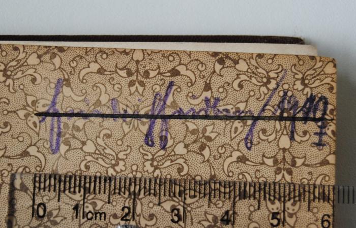 - (Heidberg[?], Friedrich), Von Hand: Autogramm, Datum; 'Friedrich Heidberg[?] / 1910[?]'. 