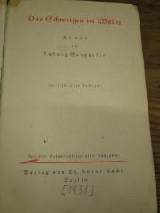Cm 8203: Das Schweigen im Walde : Roman ([1931])