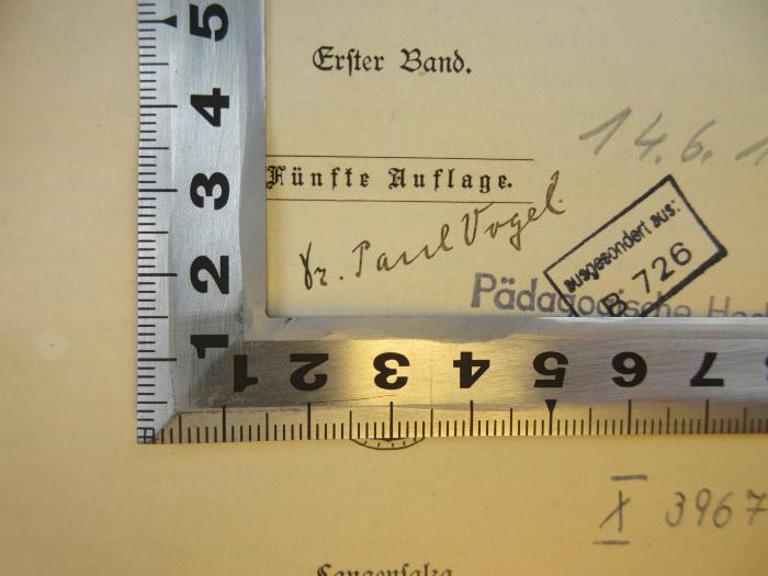 PB 0550 G - 27 e-1 : J. H. Pestalozzis Ausgewählte Schriften. Mit Pestalozzis Biographie. (1897);- (Paul Vogel), Von Hand: Name; 'Dr. Paul Vogel'. 