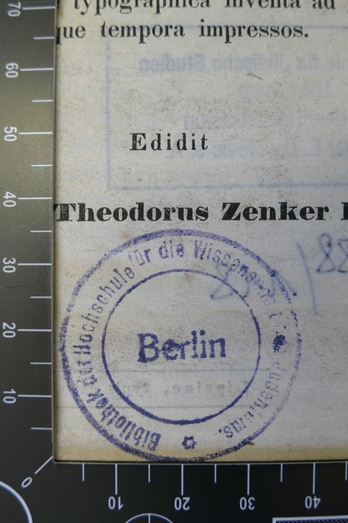 - (Bibliothek der Hochschule für die Wissenschaft des Judenthums), Stempel: Name; 'Bibliothek der Hochschule für die Wissenschaft des Judentums
Berlin'. 