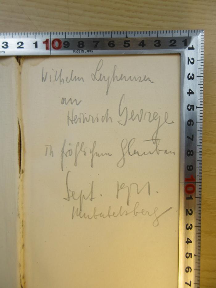 Lit 15 tra 1 : Griechische Tragoedien (1919);- (George, Heinrich;Leyhausen, Wilhelm), Von Hand: Widmung, Datum, Ortsangabe; 'Wilhelm Leyhausen
an
Heinrich George
in fröhlichem Glauben.
Sept. 1921.
Neubabelsberg.'. 