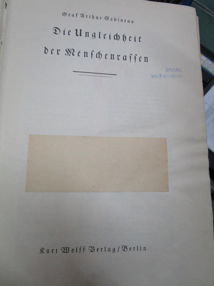 Bd 136 2. Ex.: Die Ungleichheit der Menschenrassen (1935);- (unbekannt), Überklebt. 