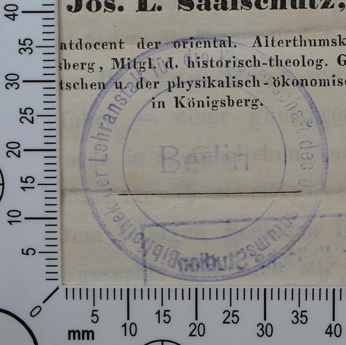 - (Hochschule für die Wissenschaft des Judentums), Stempel: Exlibris; 'Bibliothek der Lehranstalt für die Wissenschaft des Judentums
Berlin'. 