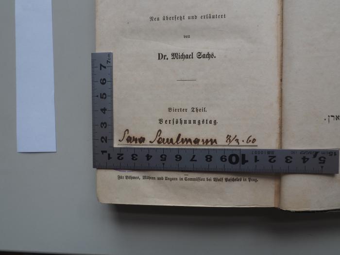 - (Saulmann, Sara), Von Hand: Autogramm, Name, Datum; 'Sara Saulmann 8/3.60'. 