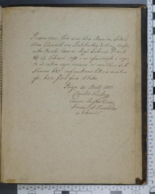 - (Fischer, Carolus), Von Hand: Annotation, Zensurstempel; 'Prasens opus, Toro sive Lex Mosaica, Judeis etiam Chumesch seu Pentateuchus dictum, conformiter Exielsi Caesaro-Regii Gubernii Decreto dd 23. Februarii 1798 a me infra scripto a capite ad calcem usque revisum, ac comitibus sub Numero 647 confirmationis litteris munitum esse, hisce fidem facio et testor.
Praga 31. Martii 1817.
Carolus Fischer
Caesareo-Regius Censor, Revisor, et Transloator in hebraicis
/
Toro oder 5 Bücher Mosis'. 