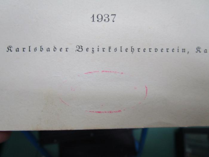 Bi 423 1,2: Heimatkunde des Bezirkes Karlsbad (1937);- (unbekannt), Stempel. 