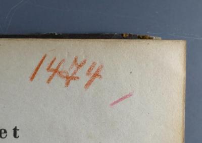 - (Zentralbücherei Theresienstadt Volkslesehalle), Von Hand: Inventar-/ Zugangsnummer; '1474'. 